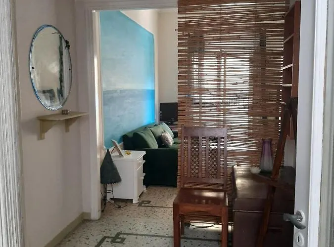 Retro Comfy Home Near Monastiraki